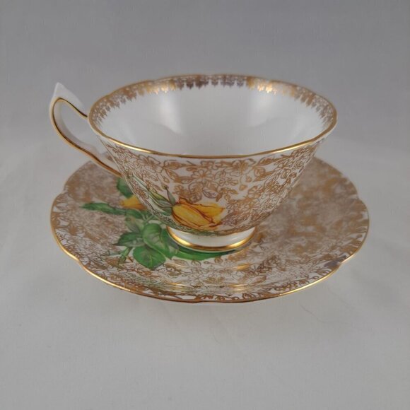 Collingwoods Wide Mouth Golden Rose Tea Cup & Saucer - Picture 3 of 16